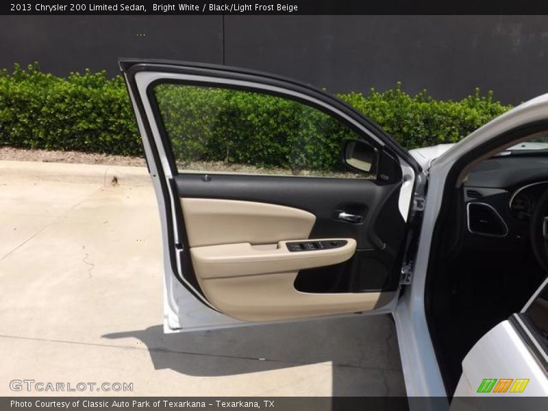 Bright White / Black/Light Frost Beige 2013 Chrysler 200 Limited Sedan