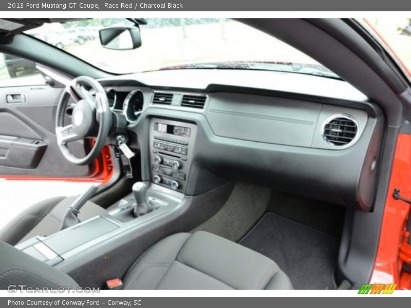 Dashboard of 2013 Mustang GT Coupe