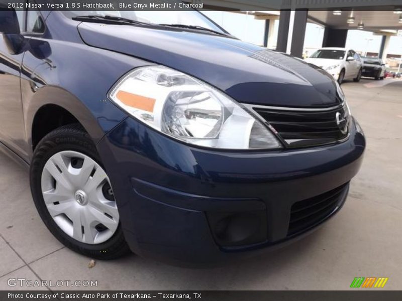 Blue Onyx Metallic / Charcoal 2012 Nissan Versa 1.8 S Hatchback