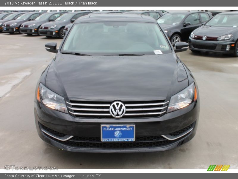 Black / Titan Black 2013 Volkswagen Passat 2.5L SE