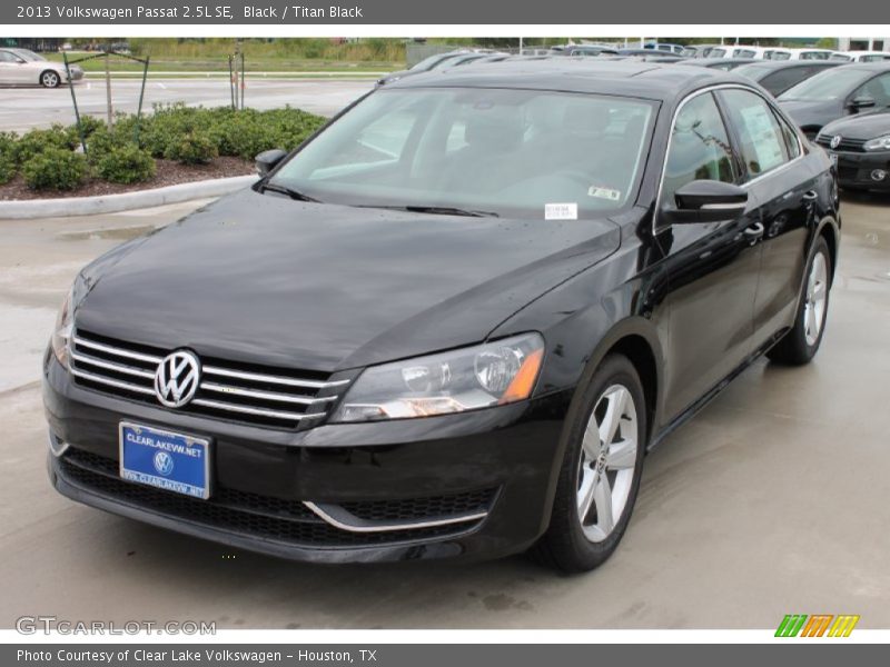 Black / Titan Black 2013 Volkswagen Passat 2.5L SE