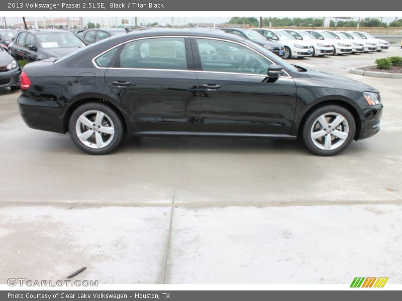 Black / Titan Black 2013 Volkswagen Passat 2.5L SE