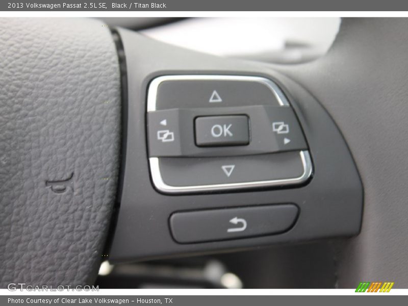 Black / Titan Black 2013 Volkswagen Passat 2.5L SE