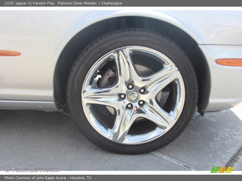 Platinum Silver Metallic / Champagne 2005 Jaguar XJ Vanden Plas