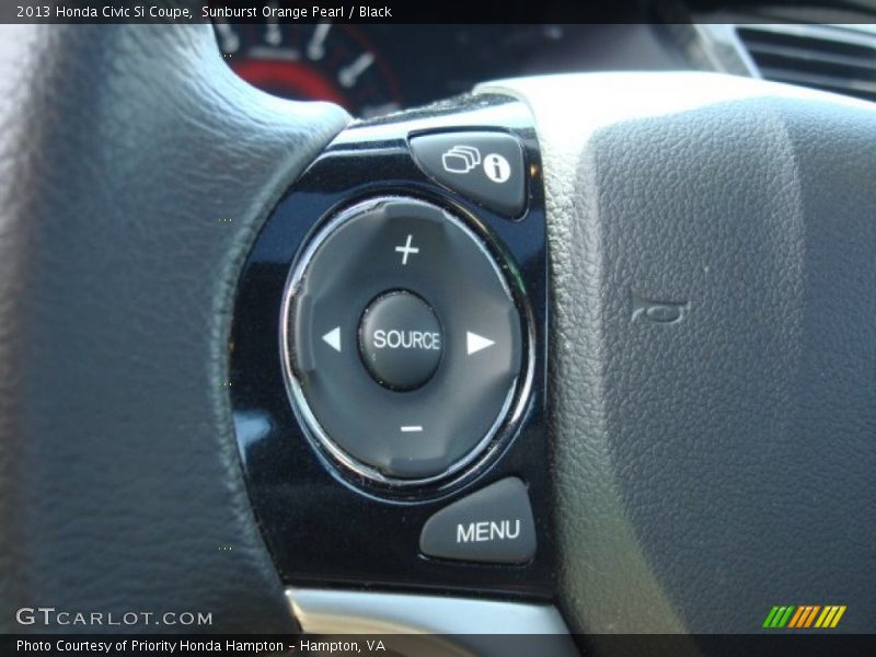 Controls of 2013 Civic Si Coupe