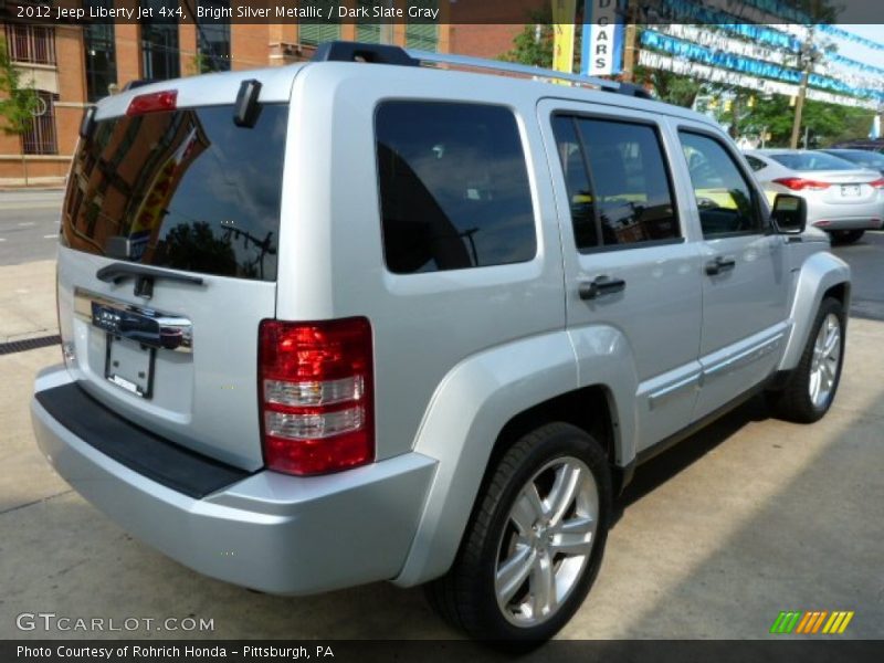 Bright Silver Metallic / Dark Slate Gray 2012 Jeep Liberty Jet 4x4