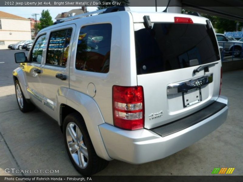Bright Silver Metallic / Dark Slate Gray 2012 Jeep Liberty Jet 4x4