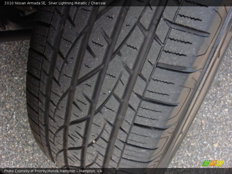 Silver Lightning Metallic / Charcoal 2010 Nissan Armada SE