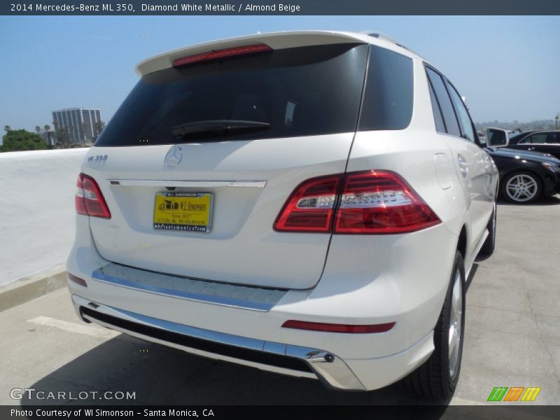 Diamond White Metallic / Almond Beige 2014 Mercedes-Benz ML 350