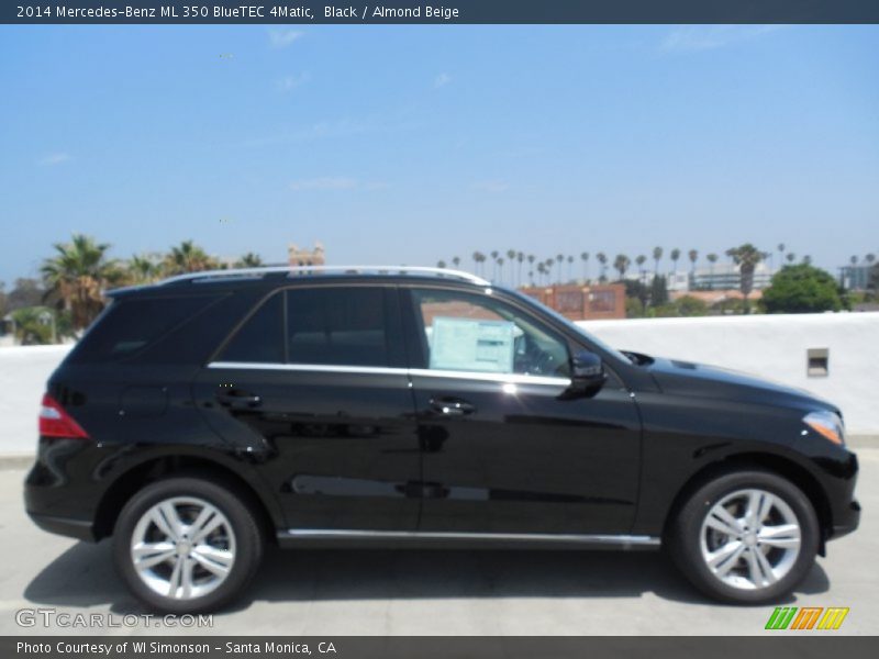 Black / Almond Beige 2014 Mercedes-Benz ML 350 BlueTEC 4Matic