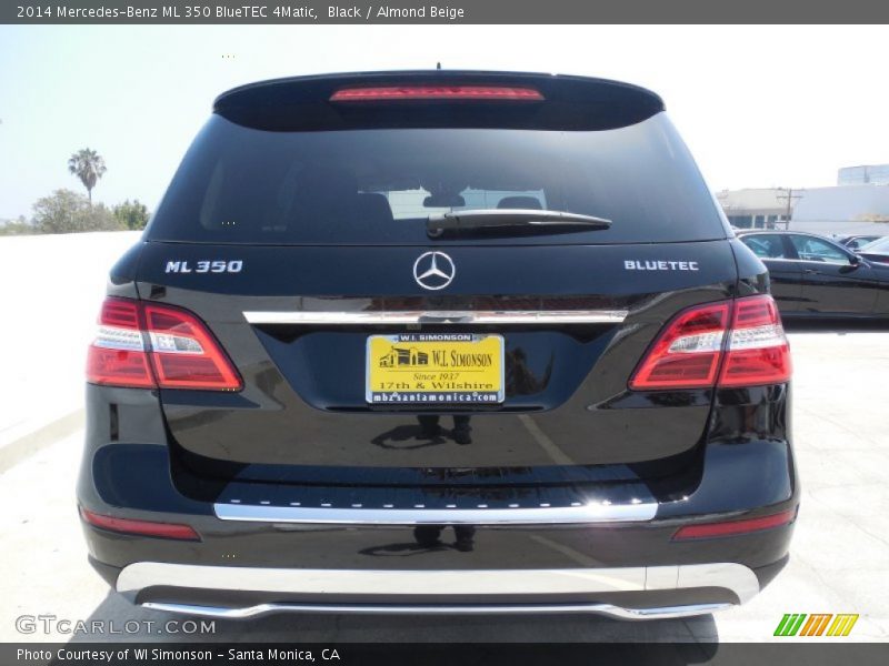 Black / Almond Beige 2014 Mercedes-Benz ML 350 BlueTEC 4Matic