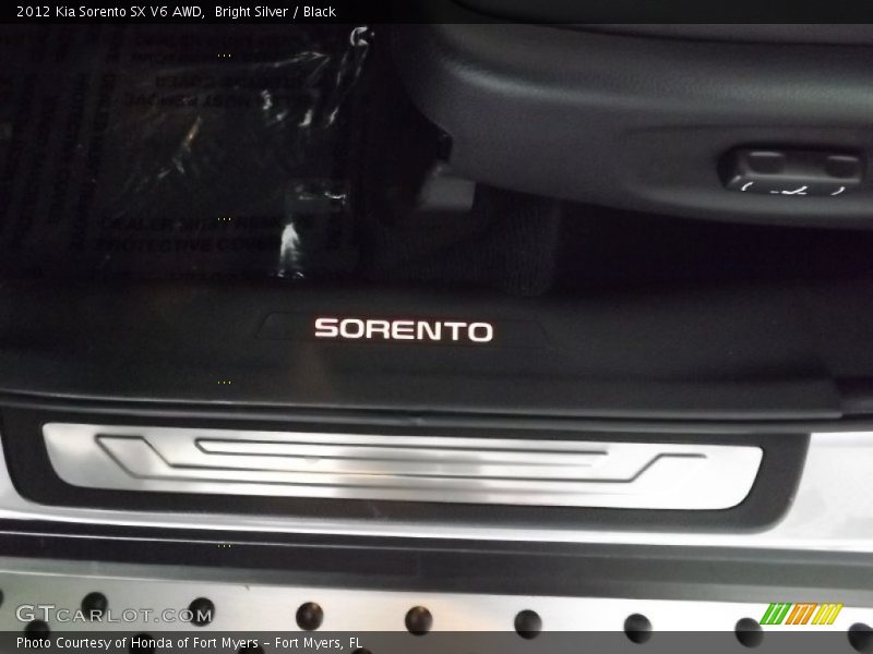 Bright Silver / Black 2012 Kia Sorento SX V6 AWD