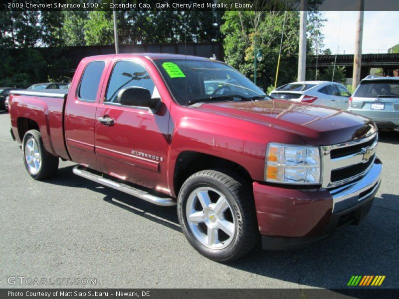 Front 3/4 View of 2009 Silverado 1500 LT Extended Cab