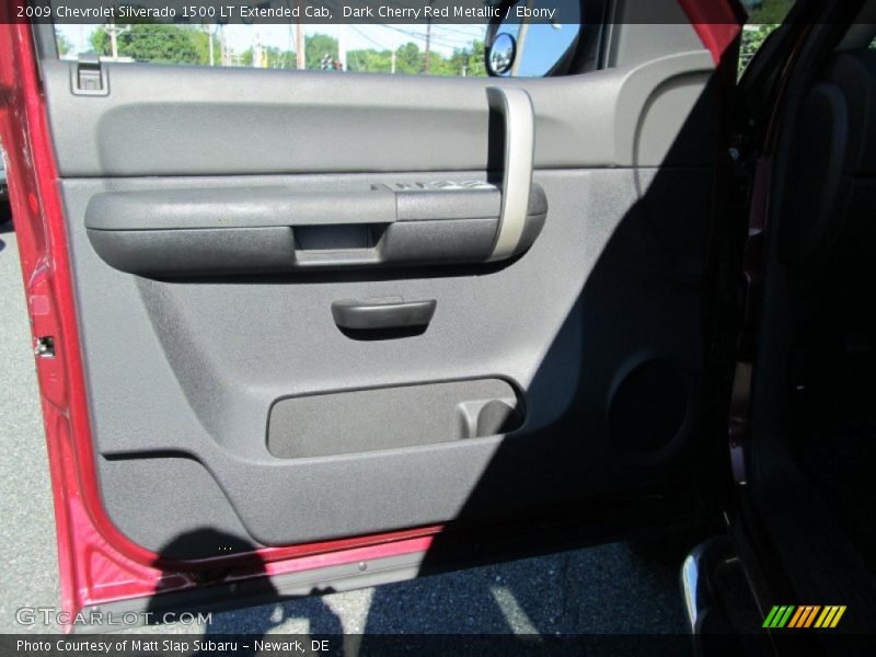 Dark Cherry Red Metallic / Ebony 2009 Chevrolet Silverado 1500 LT Extended Cab