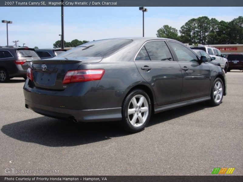 Magnetic Gray Metallic / Dark Charcoal 2007 Toyota Camry SE