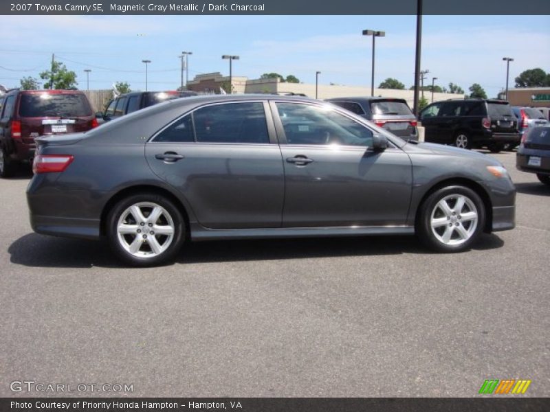 Magnetic Gray Metallic / Dark Charcoal 2007 Toyota Camry SE