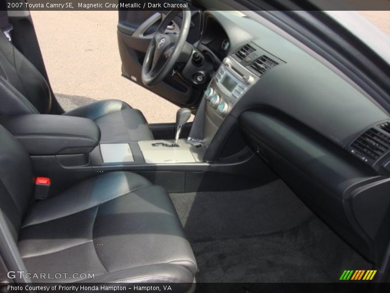Magnetic Gray Metallic / Dark Charcoal 2007 Toyota Camry SE
