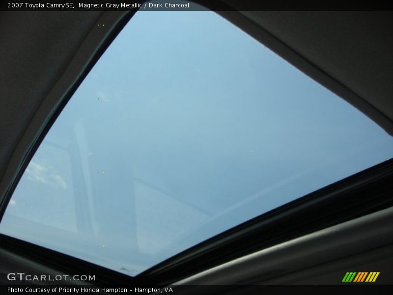 Magnetic Gray Metallic / Dark Charcoal 2007 Toyota Camry SE