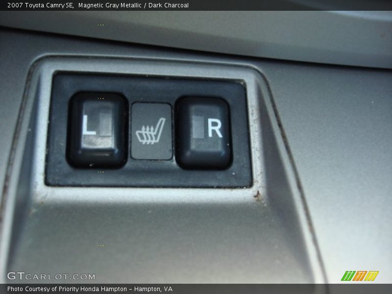 Magnetic Gray Metallic / Dark Charcoal 2007 Toyota Camry SE