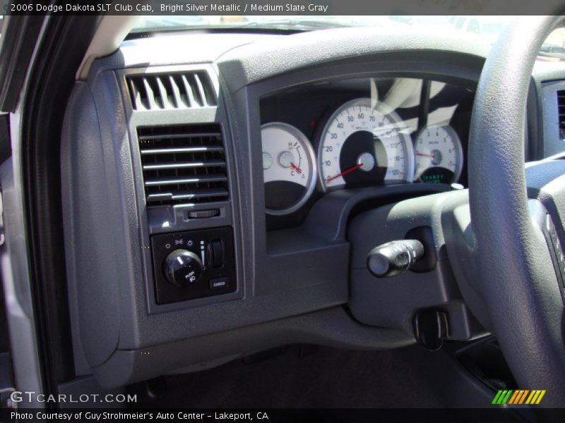 Bright Silver Metallic / Medium Slate Gray 2006 Dodge Dakota SLT Club Cab