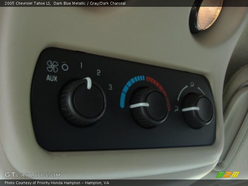 Dark Blue Metallic / Gray/Dark Charcoal 2005 Chevrolet Tahoe LS