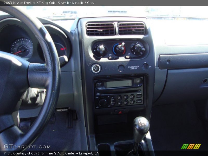 Silver Ice Metallic / Gray 2003 Nissan Frontier XE King Cab