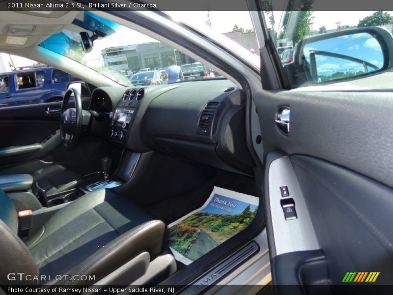 Brilliant Silver / Charcoal 2011 Nissan Altima 2.5 SL