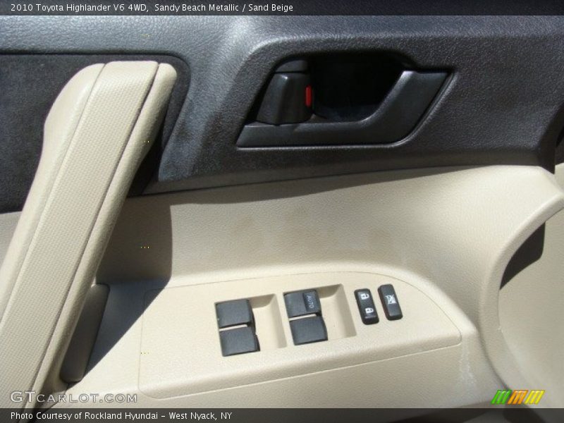 Sandy Beach Metallic / Sand Beige 2010 Toyota Highlander V6 4WD