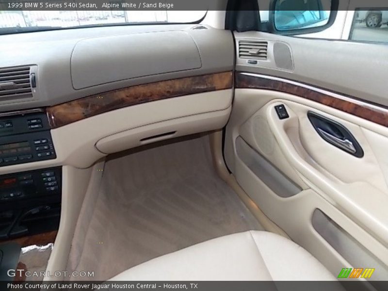 Alpine White / Sand Beige 1999 BMW 5 Series 540i Sedan