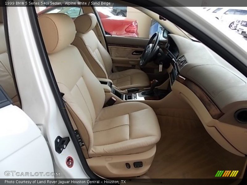Front Seat of 1999 5 Series 540i Sedan