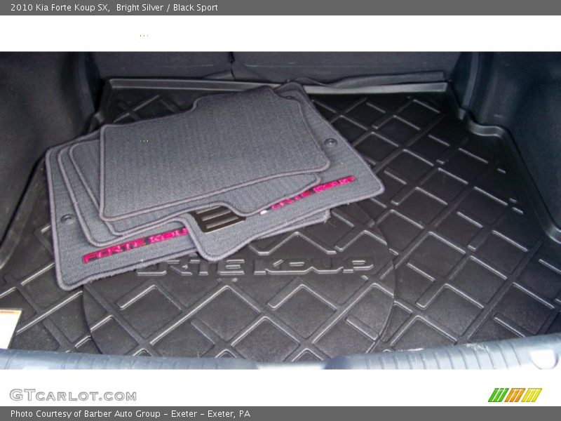 Bright Silver / Black Sport 2010 Kia Forte Koup SX