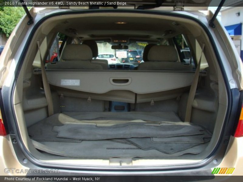 Sandy Beach Metallic / Sand Beige 2010 Toyota Highlander V6 4WD