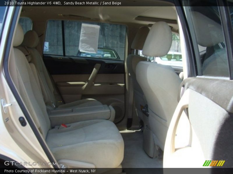 Sandy Beach Metallic / Sand Beige 2010 Toyota Highlander V6 4WD