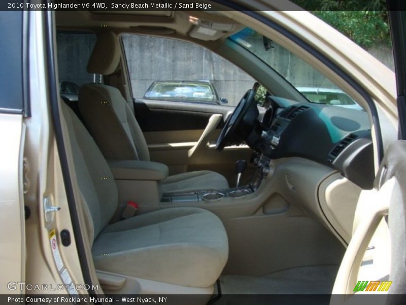 Sandy Beach Metallic / Sand Beige 2010 Toyota Highlander V6 4WD