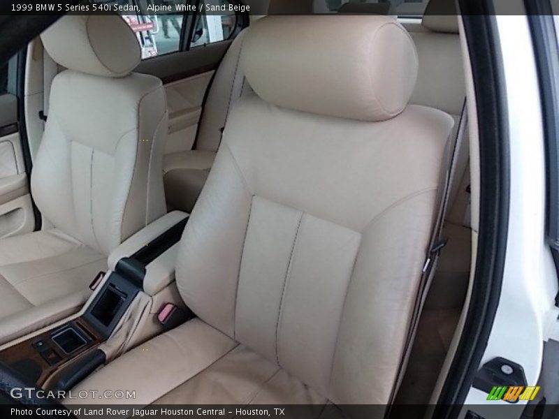Front Seat of 1999 5 Series 540i Sedan