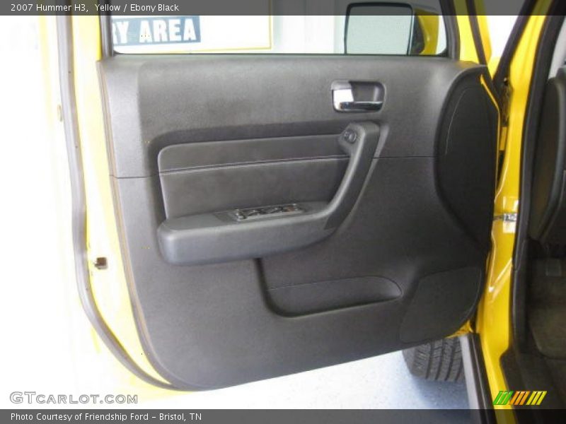 Yellow / Ebony Black 2007 Hummer H3