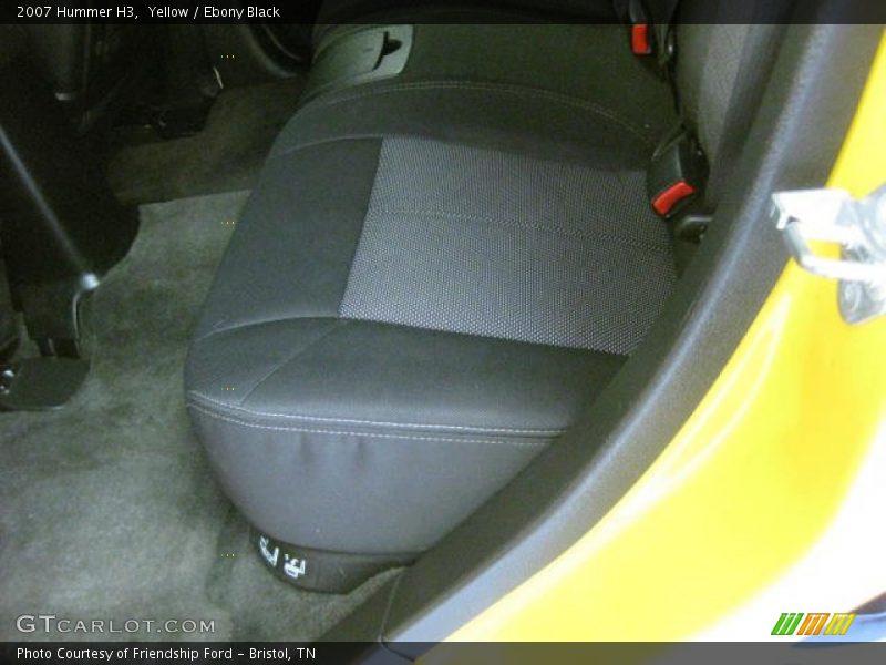 Yellow / Ebony Black 2007 Hummer H3