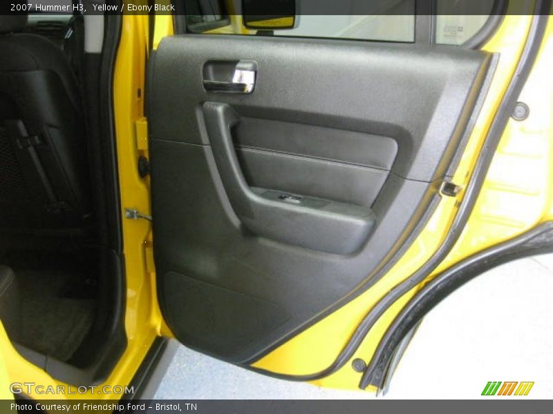 Yellow / Ebony Black 2007 Hummer H3