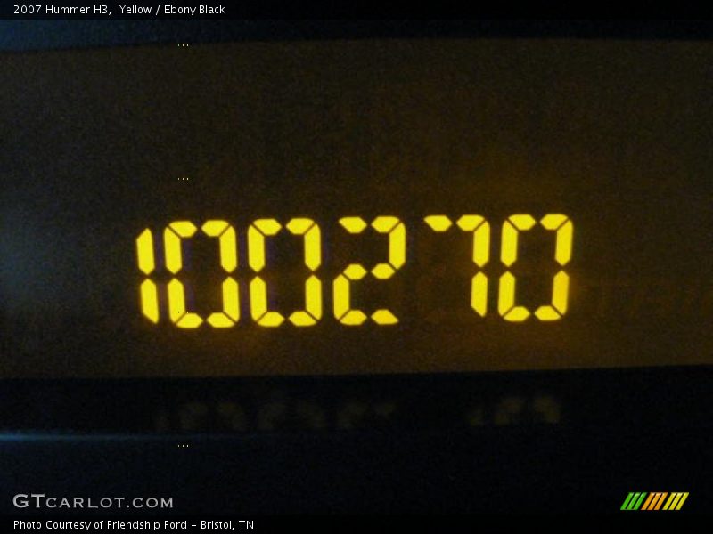 Yellow / Ebony Black 2007 Hummer H3