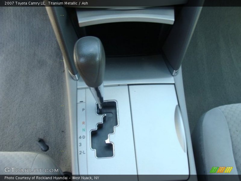 Titanium Metallic / Ash 2007 Toyota Camry LE
