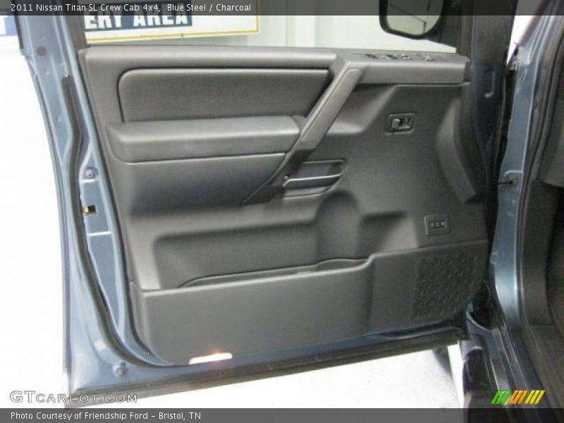 Blue Steel / Charcoal 2011 Nissan Titan SL Crew Cab 4x4