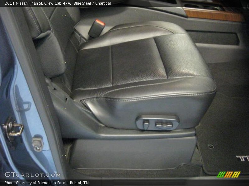 Blue Steel / Charcoal 2011 Nissan Titan SL Crew Cab 4x4