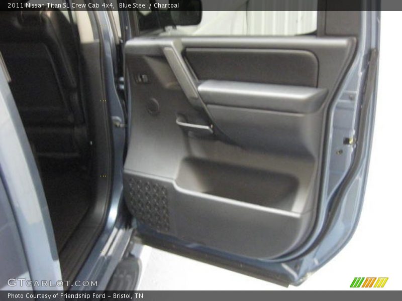 Blue Steel / Charcoal 2011 Nissan Titan SL Crew Cab 4x4