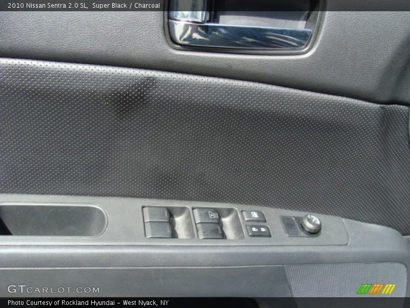 Super Black / Charcoal 2010 Nissan Sentra 2.0 SL
