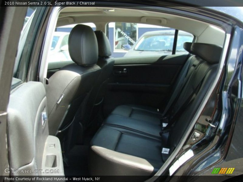 Super Black / Charcoal 2010 Nissan Sentra 2.0 SL