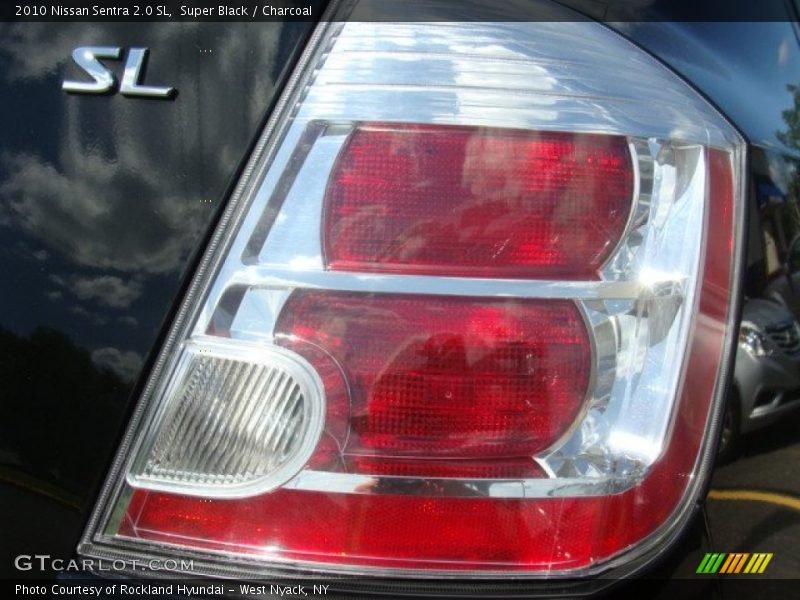 Super Black / Charcoal 2010 Nissan Sentra 2.0 SL