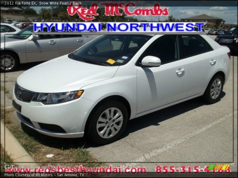 Snow White Pearl / Black 2012 Kia Forte EX