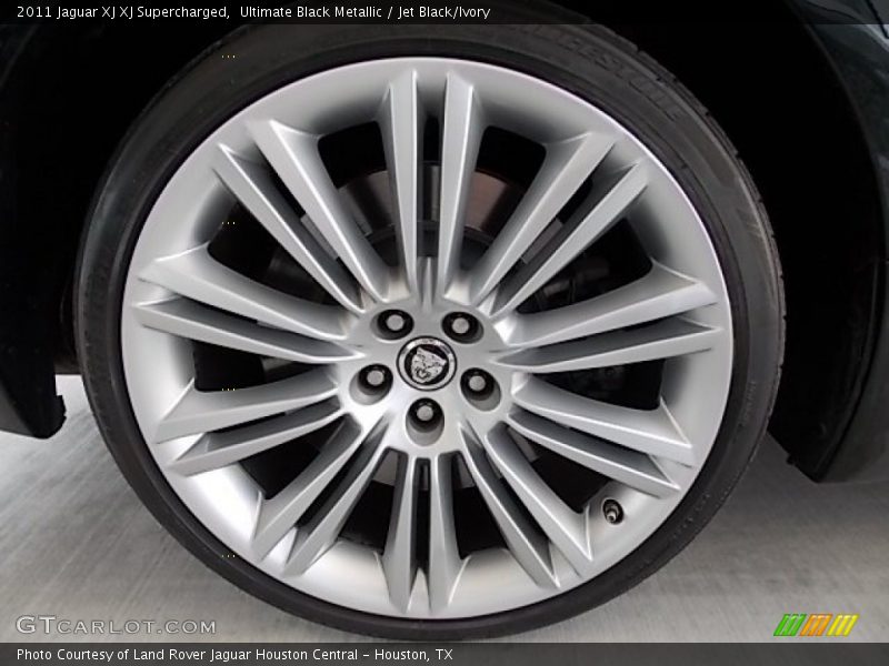 Ultimate Black Metallic / Jet Black/Ivory 2011 Jaguar XJ XJ Supercharged