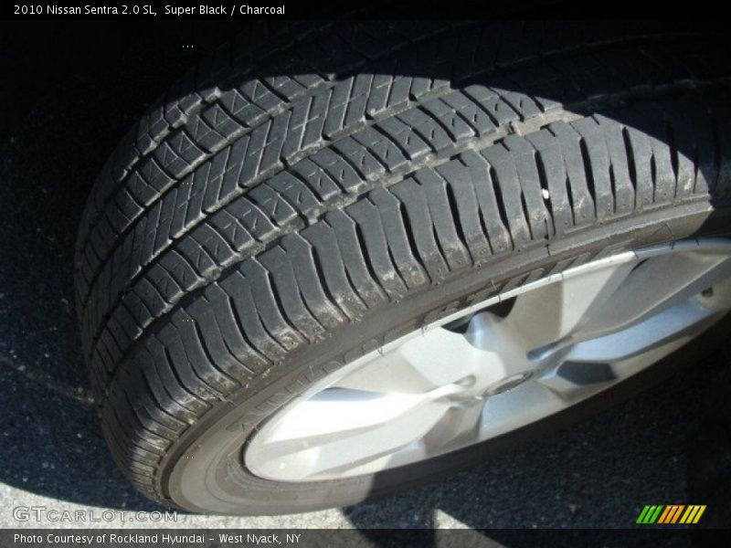 Super Black / Charcoal 2010 Nissan Sentra 2.0 SL