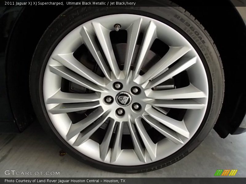 Ultimate Black Metallic / Jet Black/Ivory 2011 Jaguar XJ XJ Supercharged